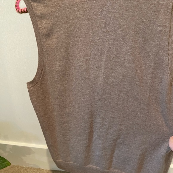 Women’s size Large, J.Crew sleeveless sweater - Picture 3 of 3